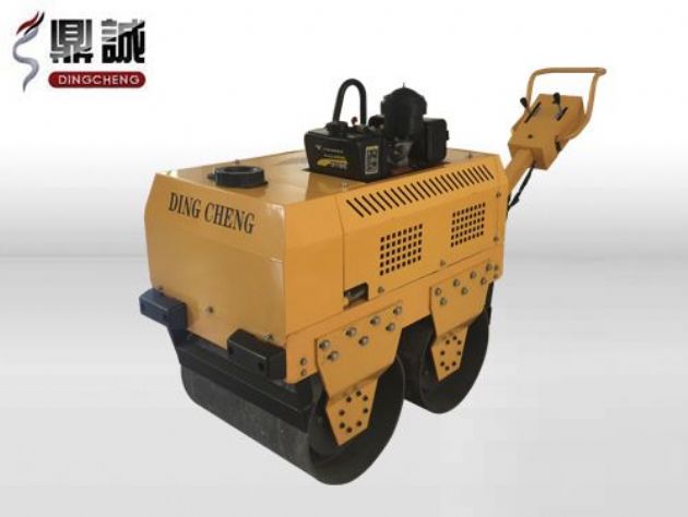點(diǎn)擊查看詳細(xì)信息<br>標(biāo)題：DC-30C高配手扶式壓路機(jī) 閱讀次數(shù)：13496